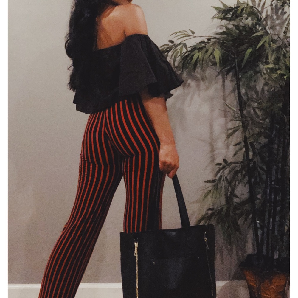 Striped leggings